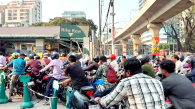 বৈশ্বিক জ্বালানি সংকটে এশিয়ার মার্কিন তেল নির্ভরতা ও ইরান-ইসরায়েল উত্তেজনা