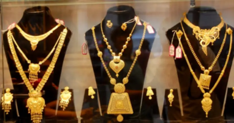বাজুসের ঘোষণায় স্বর্ণের দাম বেড়েছে, রুপার মূল্যও সমন্বয়