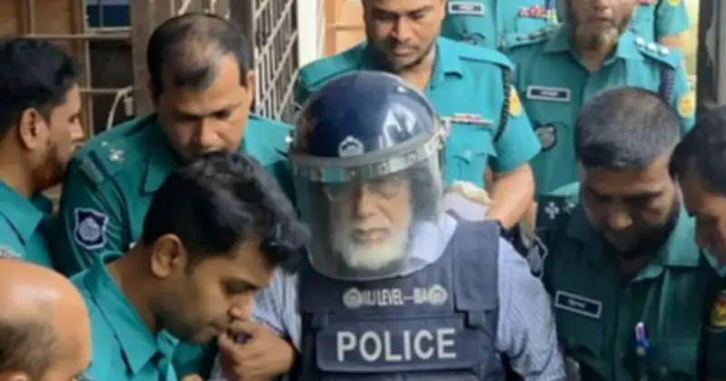 দুদকের মামলায় সাবেক প্রধান বিচারপতি খায়রুল হককে জামিন দিলেন হাইকোর্ট