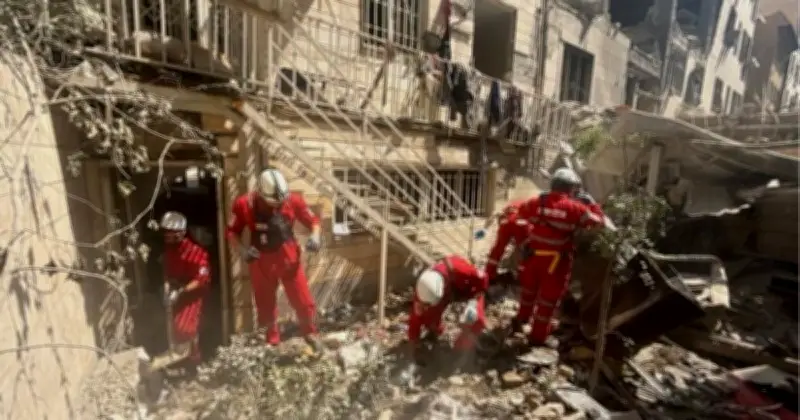 ইরানে ইসরায়েল–মার্কিন হামলায় প্রায় ২০ হাজার বেসামরিক ভবন ক্ষতিগ্রস্ত: রেড ক্রিসেন্ট