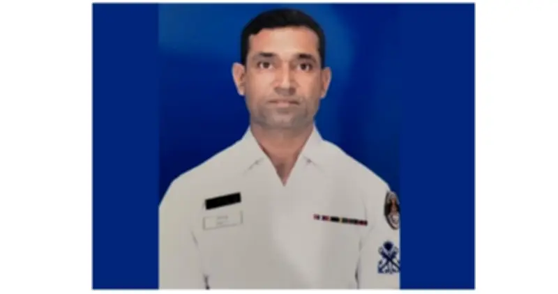 বাগেরহাটে উপকূলরক্ষী বাহিনীর কর্মকর্তার আত্মহত্যা, জয়পুরহাটে ট্রেনে কাটা পড়ে যুবকের মৃত্যু