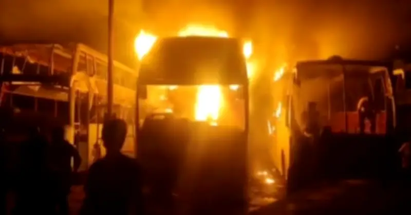 সাভারে বাস ওয়ার্কশপে অগ্নিকাণ্ড, ক্ষয়ক্ষতি নেই