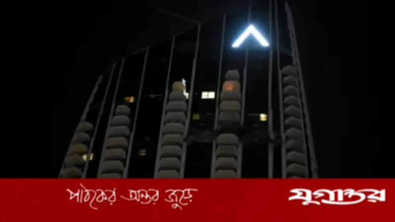 দুবাইয়ের আবাসিক ভবনে ড্রোন হামলা: আগুন নিয়ন্ত্রণে, বাসিন্দারা নিরাপদ