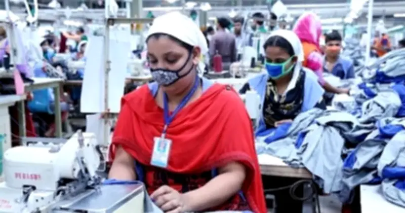 ২০২৫-২৬ অর্থবছরে তৈরি পোশাক রফতানি কমেছে, অপ্রচলিত বাজারে চাপ বাড়ছে