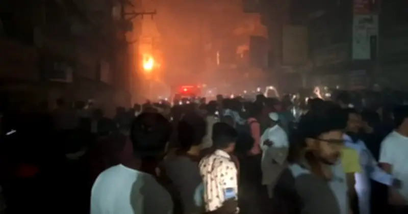 গাজীপুরের শ্রীপুরে ট্রান্সফরমার বিস্ফোরণে আগুন, দগ্ধ ৩