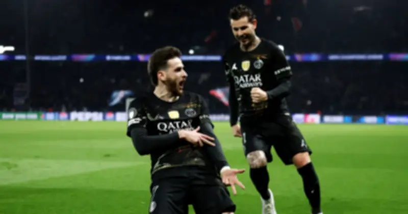 চ্যাম্পিয়নস লিগে পিএসজির কাছে ৫-২ গোলে চেলসির বড় হার