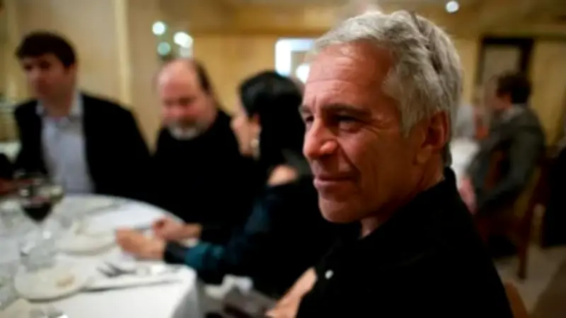 জেফরি এপস্টিনের মডেলিং চক্র: ব্রাজিলীয় কিশোরীদের শোষণের গল্প