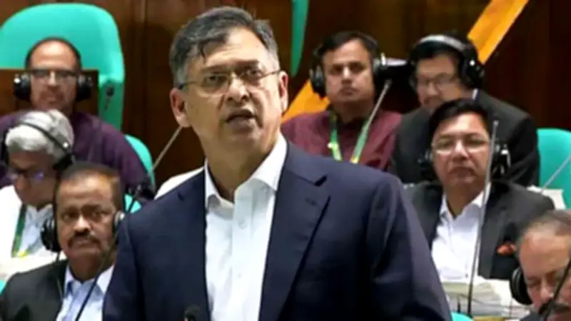 বাংলাদেশের রাজনৈতিক ও ক্রীড়া অঙ্গনে নানা ঘটনা: মন্ত্রী, আদালত ও বিসিবি প্রসঙ্গ