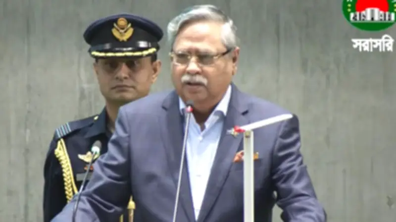 রূপগঞ্জে বিদেশি পিস্তলসহ দুই শীর্ষ মাদক ব্যবসায়ী গ্রেপ্তার, আটক আহত