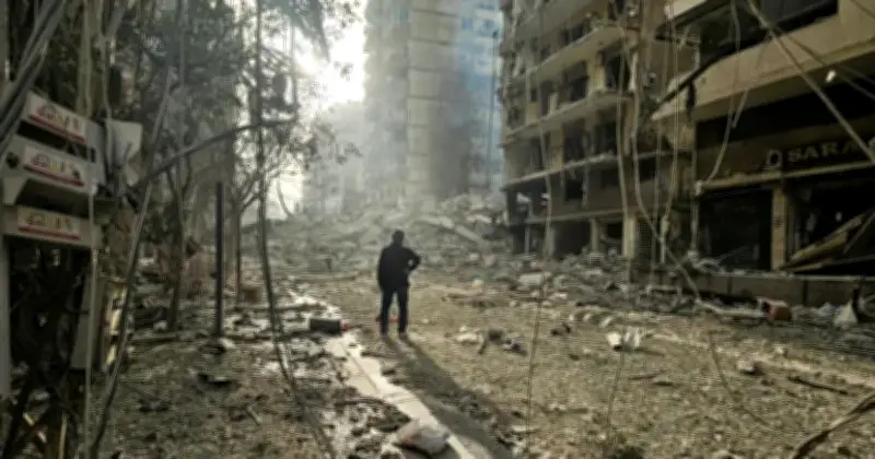 লেবাননে ইসরায়েলি হামলায় ১০ জন চিকিৎসাকর্মী নিহত, মানবিক সংকট তীব্র