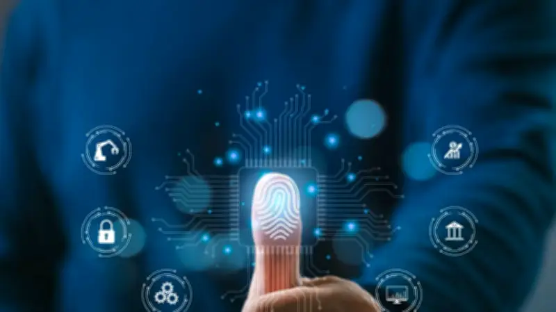 আঙুলের ছাপ নকল করা কি সত্যিই অসম্ভব? আধুনিক প্রযুক্তির নিরাপত্তা ও স্বাস্থ্য ঝুঁকি