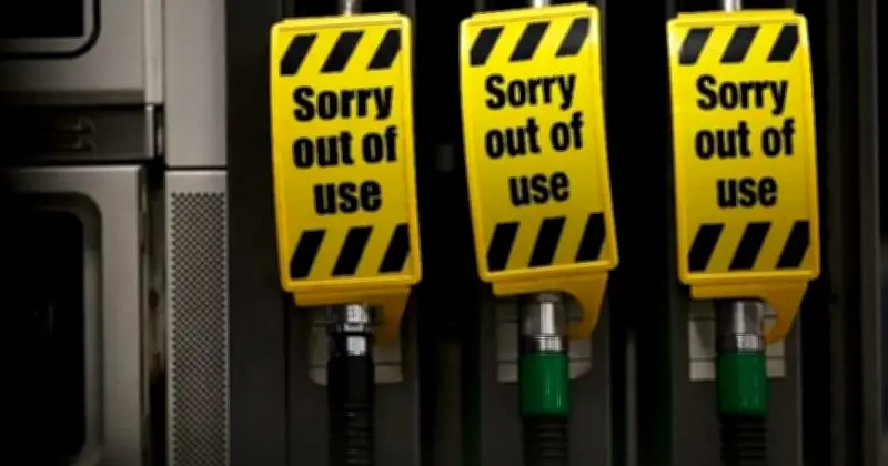 মধ্যপ্রাচ্যের যুদ্ধে বিশ্বজুড়ে তেলের বাজারে ইতিহাসের সবচেয়ে বড় সংকটের আশঙ্কা