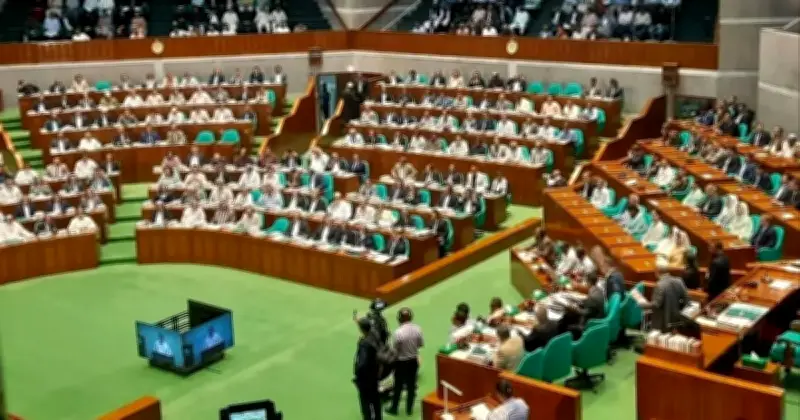 অধ্যাপক ইউনূসের অন্তর্বর্তী সরকারের ১৩৩ অধ্যাদেশ সংসদে উত্থাপন