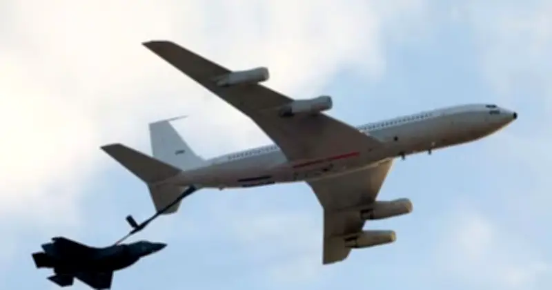 ইরাকের আকাশে মার্কিন রিফুয়েলিং বিমান বিধ্বস্ত, উদ্ধার অভিযান চলছে