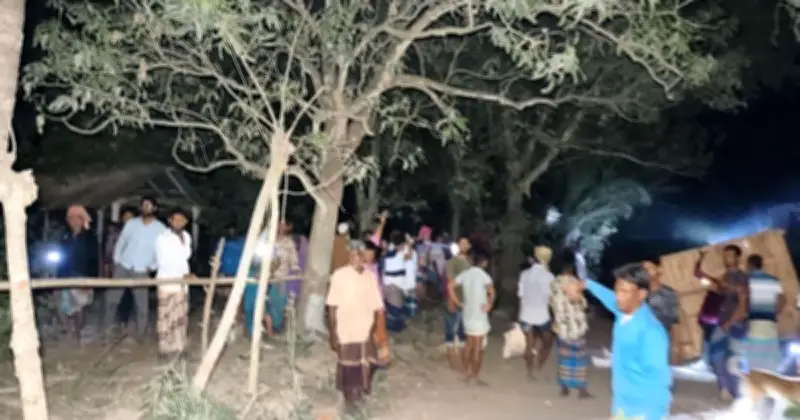 ঝিনাইদহের শৈলকুপায় ভিজিএফ কার্ড বিতরণ নিয়ে সংঘর্ষে ৩০ জন আহত