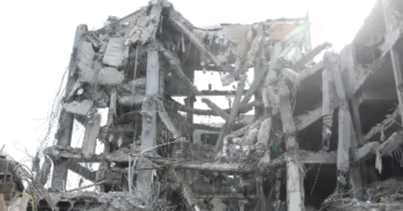 ইরানে ইসরায়েল-মার্কিন হামলার ১৪তম দিন, নিহত ১,৭০০ ছাড়িয়েছে