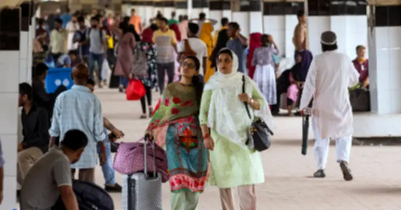 ঈদে ফেরার টিকিট বিক্রি শুরু শুক্রবার থেকে, অনলাইনে পাওয়া যাবে