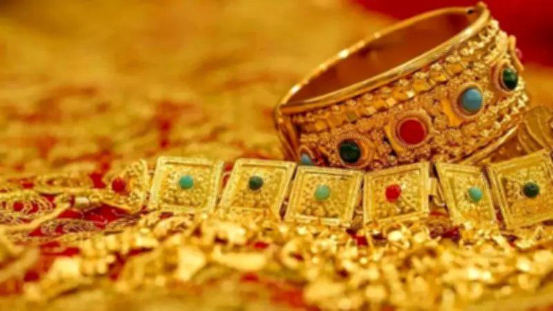 বাজারে স্বর্ণের দাম কম, বিএনপির সংঘর্ষে আহত ৩০, ইরানের হুঁশিয়ারি ও সংসদে হেডফোন সমস্যা