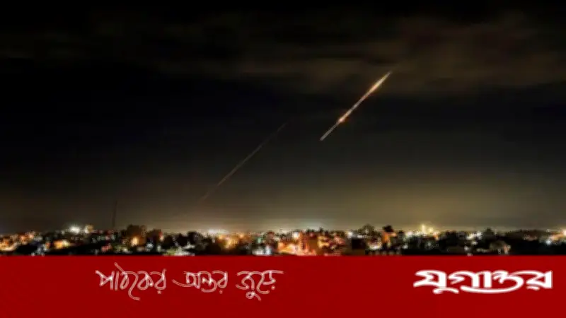 ইরানের ক্ষেপণাস্ত্র হামলায় ইসরাইলে আহত অর্ধশতাধিক, ভবন ও সম্পত্তি ক্ষতিগ্রস্ত