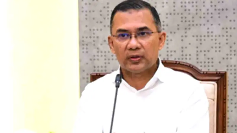 সড়কমন্ত্রীর উদ্বোধন, মসজিদে সাপের উপদ্রব ও লালমনিরহাটে সাংবাদিক লাঞ্ছনা