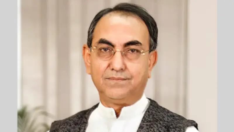 ব্রিটিশ প্রতিরক্ষামন্ত্রীর অভিযোগ: রাশিয়া গোপনে ইরানকে সামরিক সহায়তা দিচ্ছে