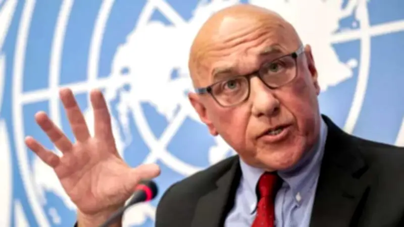 বাংলাদেশে অনলাইন শিক্ষার চ্যালেঞ্জ: ডিজিটাল ডিভাইড ও সমাধানের পথ