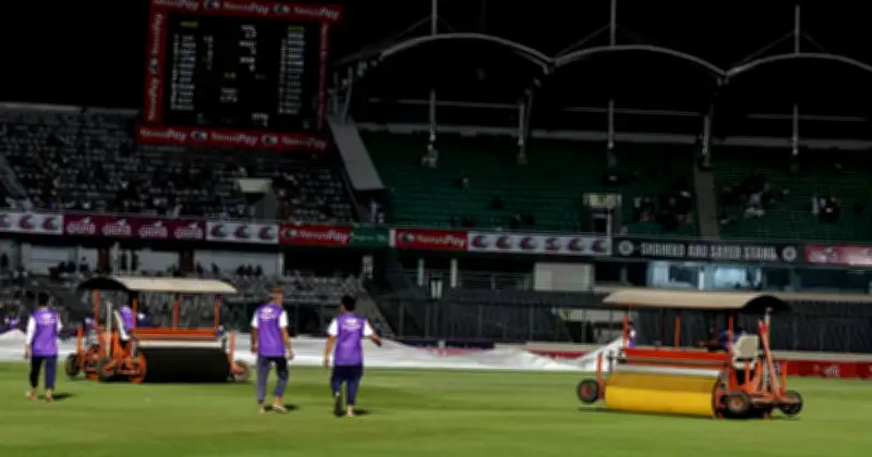 মিরপুরে দ্বিতীয় ওয়ানডেতে বৃষ্টির ছোবল, ওভার কমে নতুন লক্ষ্যে বাংলাদেশ