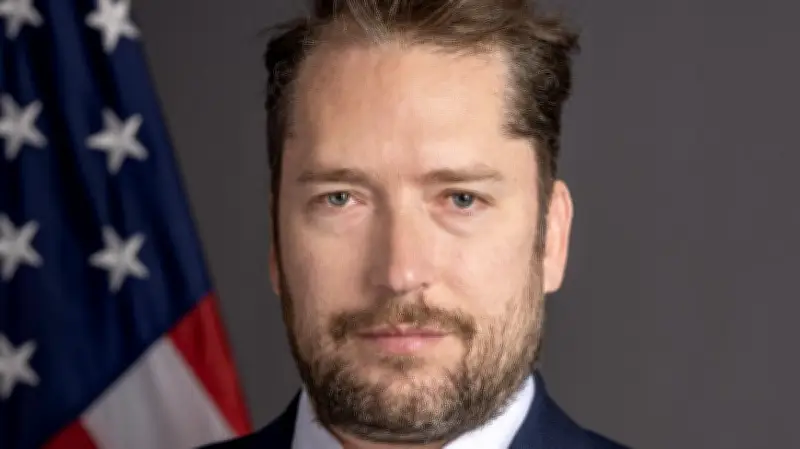 ব্রাজিল সরকার মার্কিন প্রেসিডেন্ট ট্রাম্পের উপদেষ্টা ড্যারেন বিটির ভিসা বাতিল করেছে