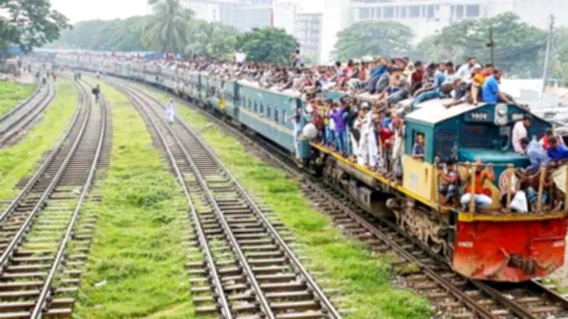 ঈদে ফিরতি ট্রেনের টিকিট বিক্রি শুরু, বজ্রসহ বৃষ্টির আভাস, ইরানে যুক্তরাষ্ট্রের হামলা
