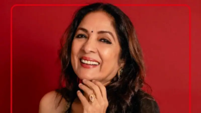 ৬৬ বছর বয়সে অন্তঃসত্ত্বার গুজব নিয়ে মজার জবাব দিলেন বলিউড অভিনেত্রী নীনা গুপ্তা