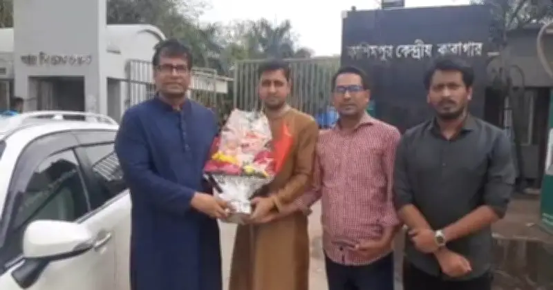 সাংবাদিক আনিস আলমগীর জামিনে মুক্তি পেলেন, কাশিমপুর কারাগার থেকে বের হন