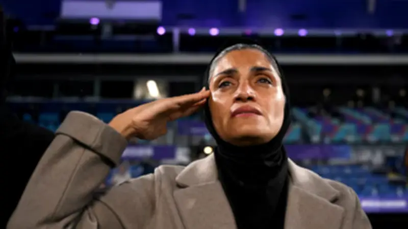 ইরান নারী ফুটবল দলের কোচের অভিযোগ: টিভি মন্তব্যে প্রভাবিত হয়ে খেলোয়াড়রা অস্ট্রেলিয়ায় আশ্রয় নেন