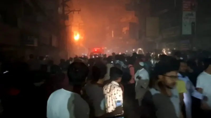 গাজীপুরে ট্রান্সফরমার বিস্ফোরণে দগ্ধ এক ব্যক্তির মৃত্যু, ঘটনাস্থলে চারজন আহত