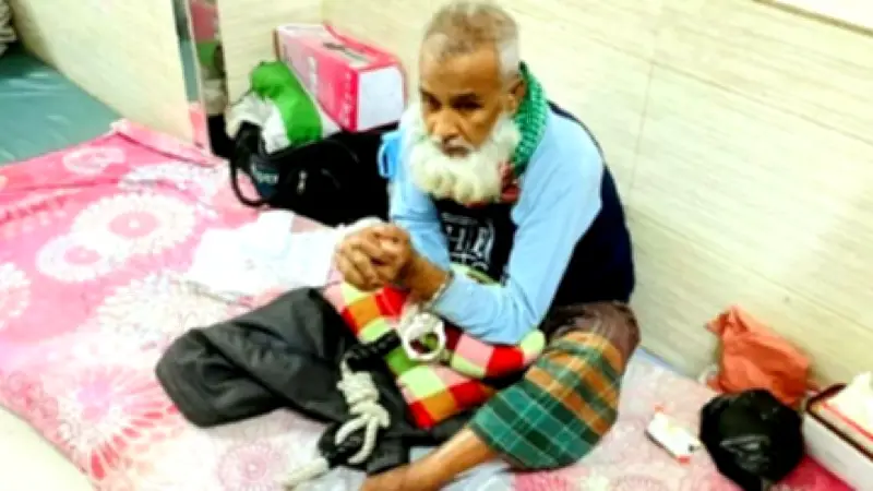 রাজধানীতে মাদক কারবারি আটক, নৌ কর্মকর্তার গাড়ি দুর্ঘটনায় শিশু নিহত