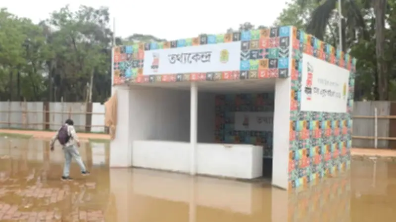 ভারতে আটক ৭ বাংলাদেশির প্রত্যাবর্তন, বইমেলায় জলাবদ্ধতায় স্টল বিপর্যয়