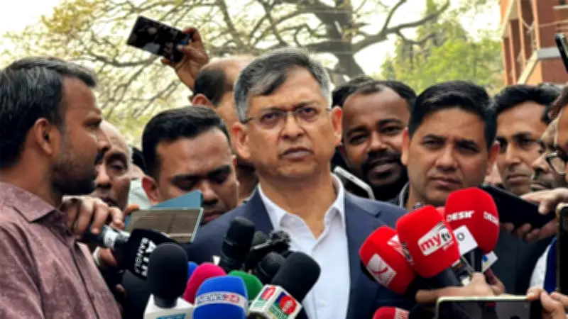 রেশনিং প্রত্যাহার ও জ্বালানি সরবরাহ ঘোষণা, সংবিধান অনুযায়ী সংস্কার পরিষদ নেই: স্বরাষ্ট্রমন্ত্রী