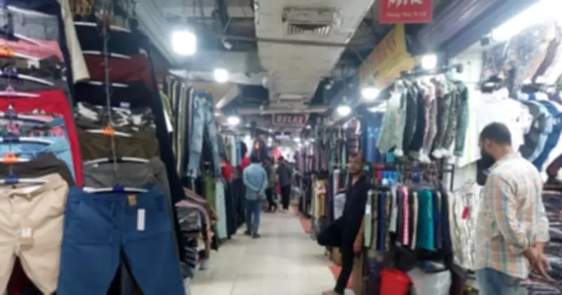 ঈদের কেনাকাটায় নিউ মার্কেটে স্থিতিশীলতা, শিশুদের জন্যই প্রথম অগ্রাধিকার