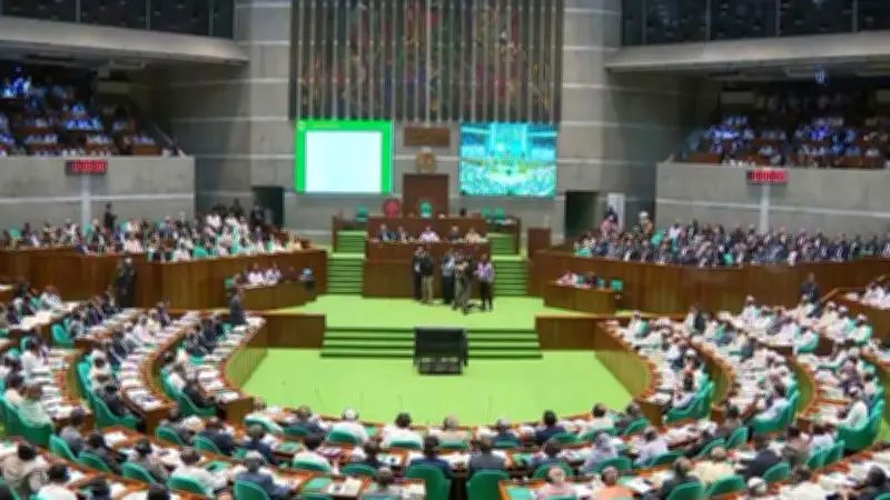 শিক্ষামন্ত্রীর জবাবে সংসদে উঠে এলো অমর একুশে বইমেলা ও ইরান-রাশিয়া সহায়তার প্রসঙ্গ