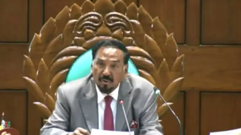 বিশেষ কমিটিতে অন্তর্বর্তী সরকারের ১৩৩ অধ্যাদেশ: স্পিকার 'সংসদে দেখে দেখে বক্তব্য দেওয়া অনুমোদিত নয়'