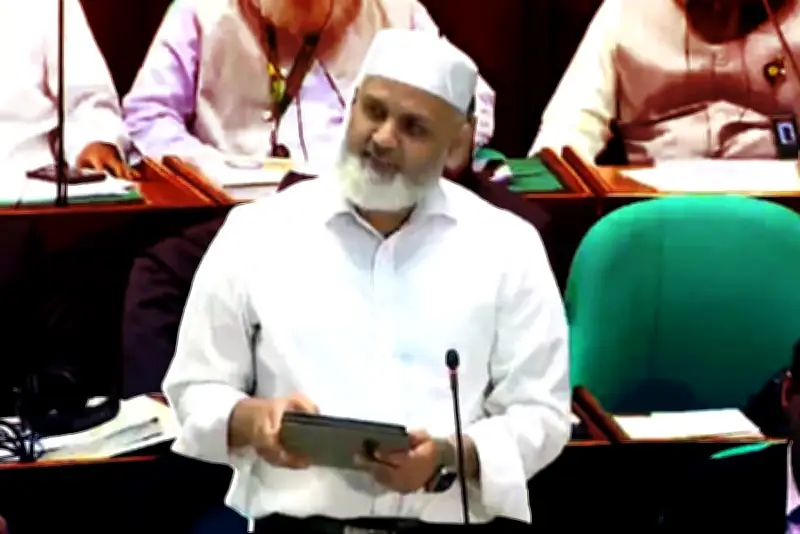 প্রথম আলোর ভিডিও প্রতিবেদন: বাংলাদেশের সাম্প্রতিক ঘটনাবলির বিশ্লেষণ