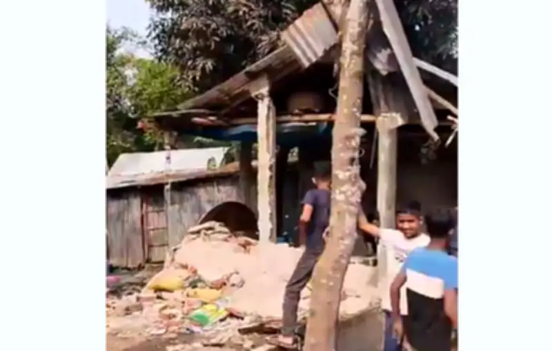 সুনামগঞ্জে মুক্তিযোদ্ধার বসতঘরে হামলা: জমি দখলের চেষ্টা ও চাঁদা দাবির অভিযোগ