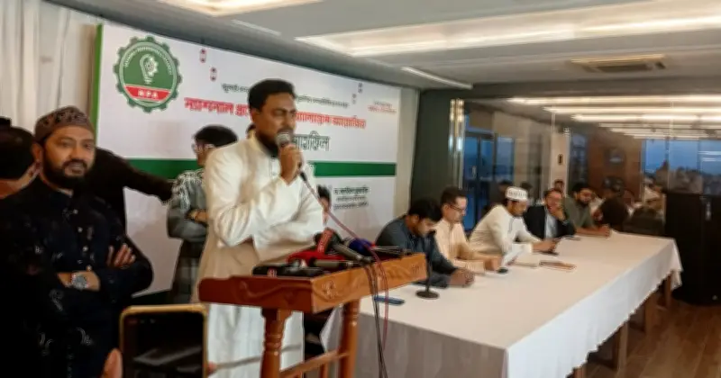 এনসিপি নেতা আখতার হোসেনের অভিযোগ: রাষ্ট্রপতির পদে বহাল থাকা সন্দেহজনক