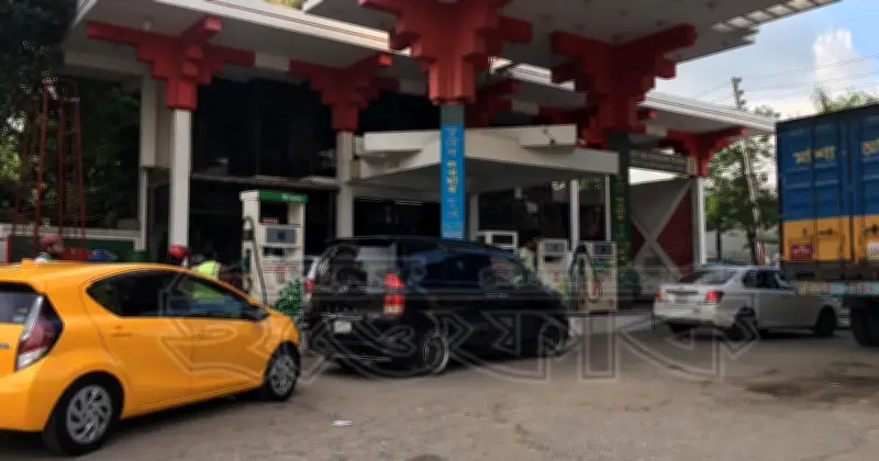 জ্বালানি তেল সরবরাহে শৃঙ্খলা আনতে জেলা প্রশাসনকে ৯ নির্দেশনা