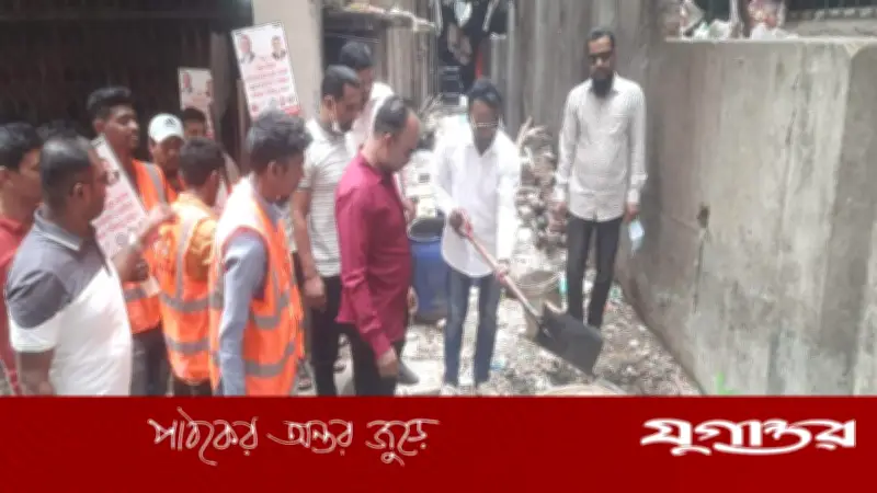 ডেঙ্গু-চিকুনগুনিয়া প্রতিরোধে নিউমার্কেট থানা যুবদলের পরিচ্ছন্নতা অভিযান