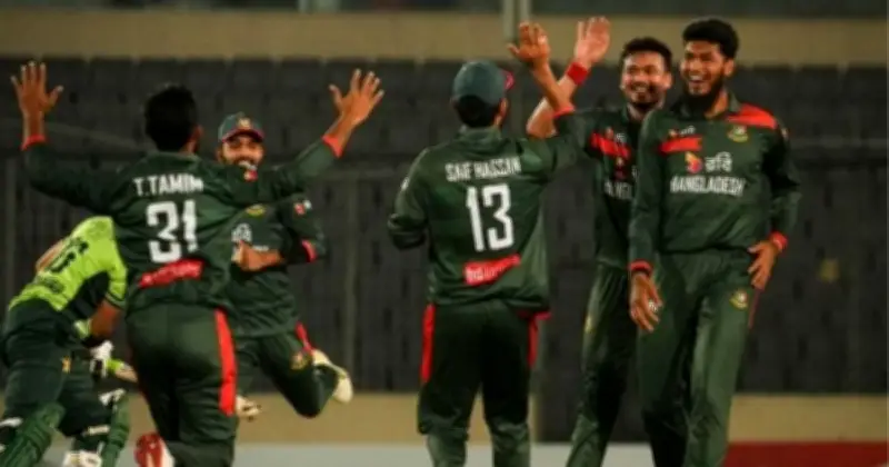 ওয়ানডে সিরিজ জয়ে বাংলাদেশের র‍্যাঙ্কিংয়ে উল্লম্ফন, পাকিস্তানকে হারিয়ে নজির গড়ল মিরাজের দল