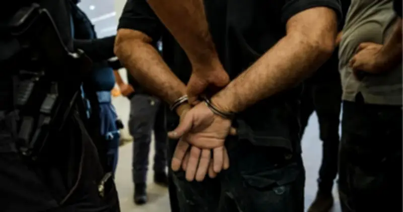 ইরানে শত্রুদের কাছে তথ্য পাঠানোর অভিযোগে ৫০০ জন গ্রেপ্তার