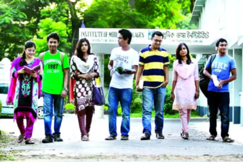 তথ্য অধিদপ্তরে ৬৮টি পদে নিয়োগ, স্নাতকদের জন্য সুযোগ