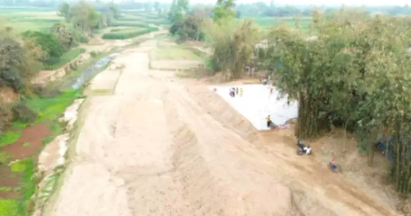 দিনাজপুরের খাল পুনঃখননে প্রধানমন্ত্রীর উদ্বোধন, জলাবদ্ধতা ও কৃষি সংকট দূর হবে