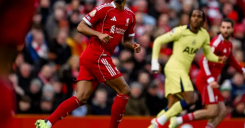 প্রিমিয়ার লিগে আবারও শেষ মুহূর্তে গোল খেয়ে লিভারপুলের বিপর্যয়, রিচার্লিসনের জোড়া গোলে ড্র