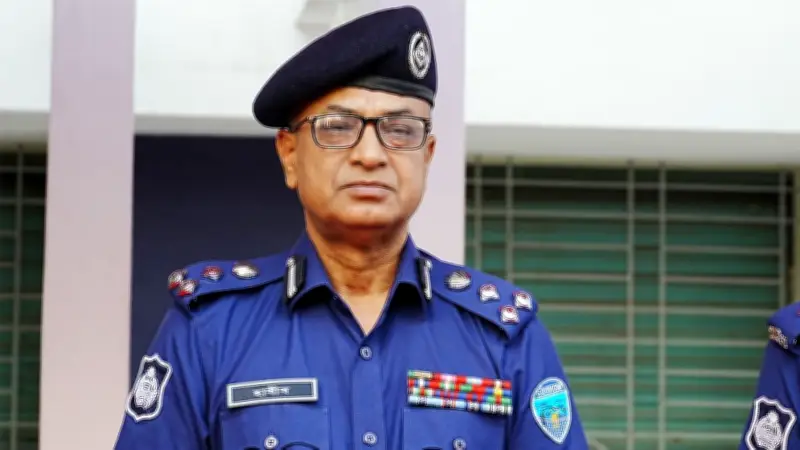 র‌্যাবের নতুন মহাপরিচালক পলাশের ঈদগাহ জামাত ঘোষণা, শিক্ষকদের জন্য উন্মুক্ত হরমুজ অনুদান